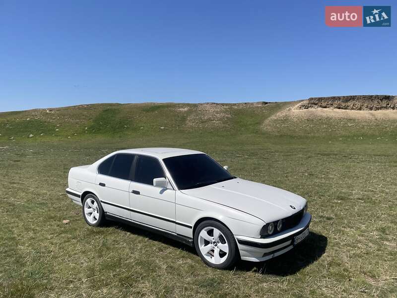 Седан BMW 5 Series 1991 в 