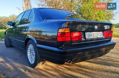 Седан BMW 5 Series 1989 в 