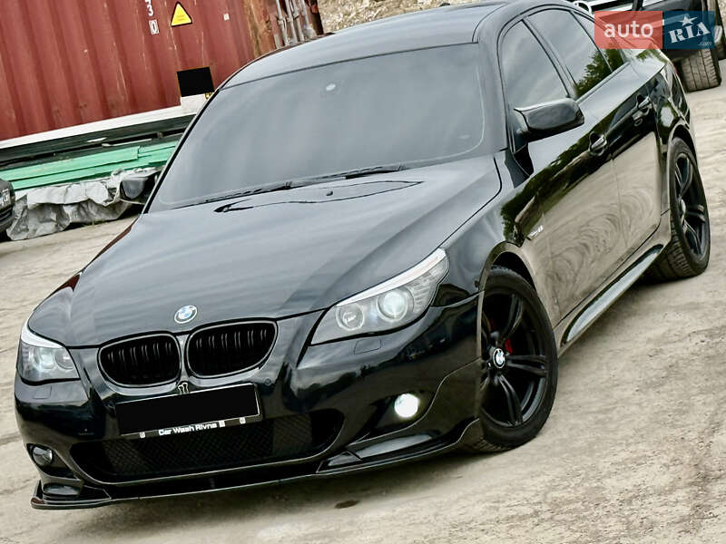 Седан BMW 5 Series 2009 в Ровно