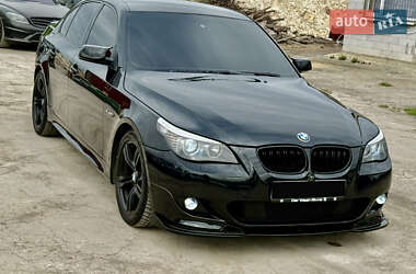 Седан BMW 5 Series 2009 в 