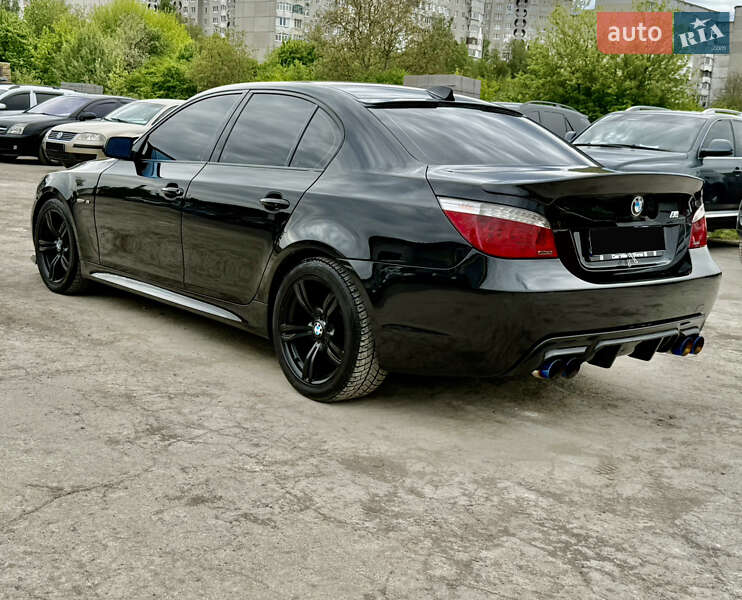 Седан BMW 5 Series 2009 в Ровно