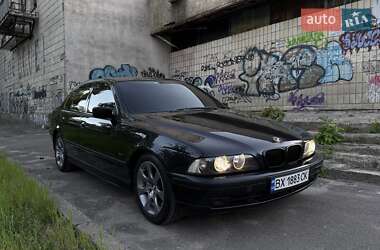 Седан BMW 5 Series 1996 в Киеве