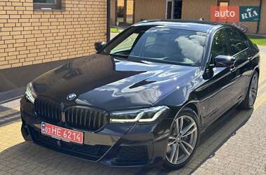 Седан BMW 5 Series 2021 в 