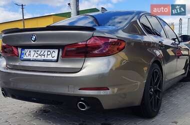 Седан BMW 5 Series 2017 в 