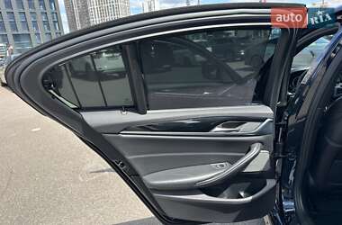 Седан BMW 5 Series 2017 в 