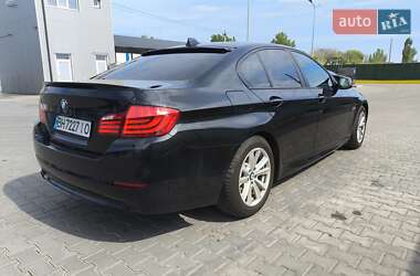 Седан BMW 5 Series 2010 в 