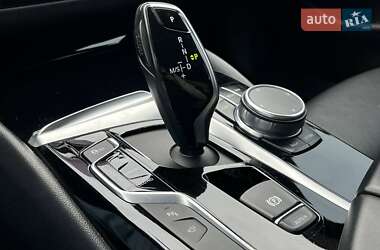 Седан BMW 5 Series 2019 в 