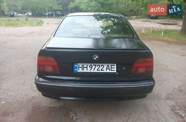 Седан BMW 5 Series 1998 в 