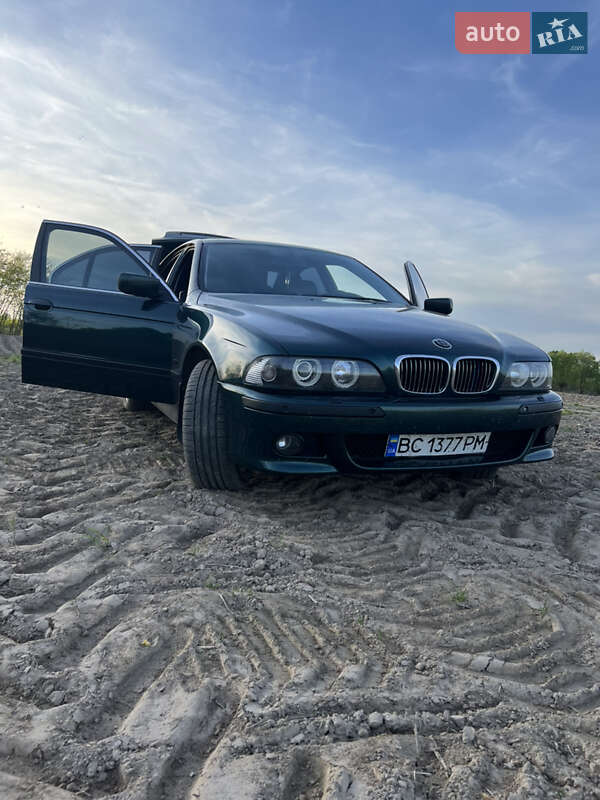 Седан BMW 5 Series 1999 в Яворові