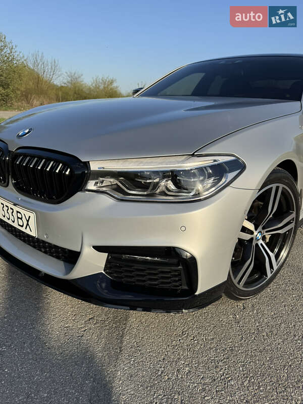 Седан BMW 5 Series 2017 в Львові