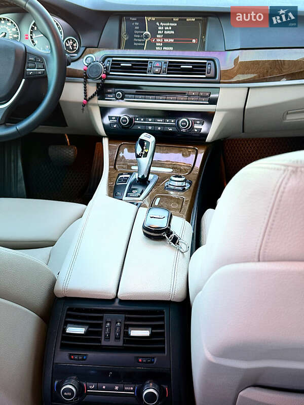 Седан BMW 5 Series 2012 в Одесі