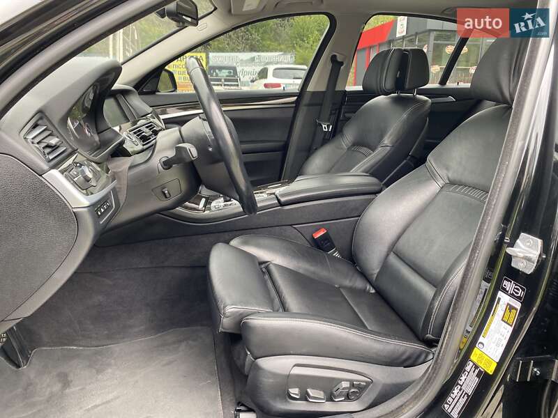 Седан BMW 5 Series 2013 в Тернополі