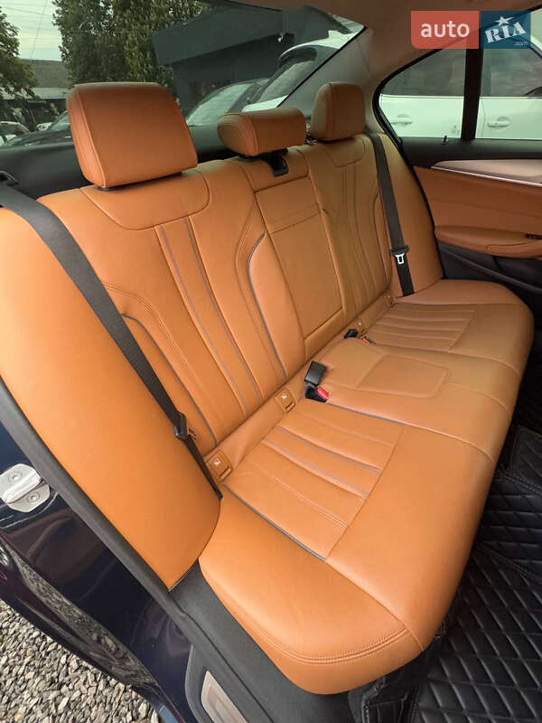 Седан BMW 5 Series 2019 в Запорожье