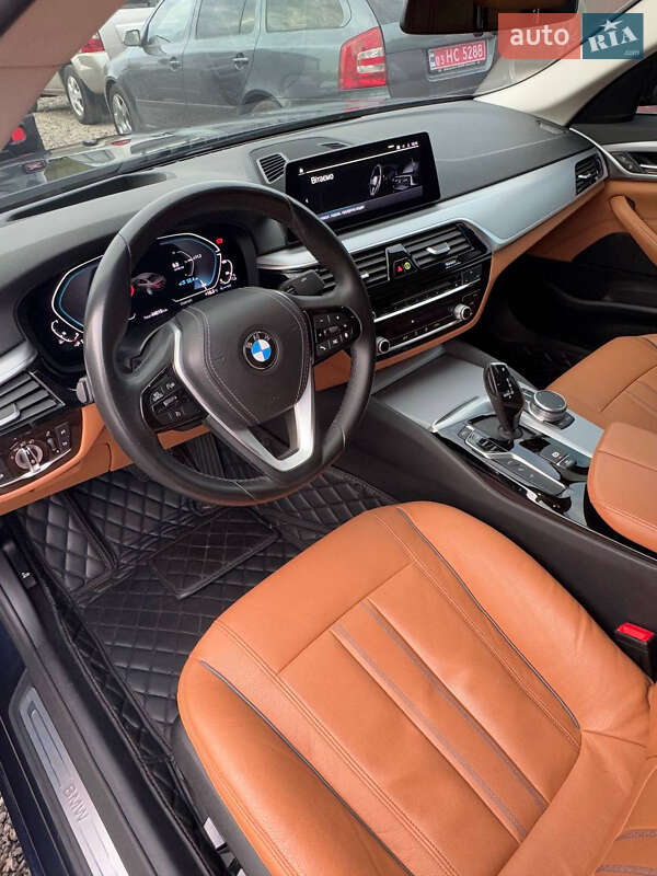 Седан BMW 5 Series 2019 в Запорожье