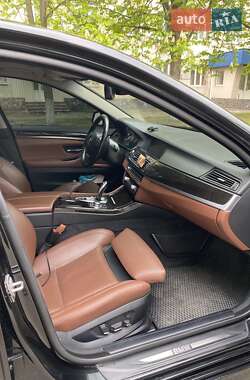 Седан BMW 5 Series 2011 в 