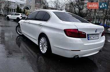 Седан BMW 5 Series 2012 в 