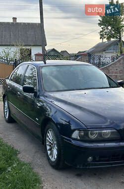 Седан BMW 5 Series 2000 в 