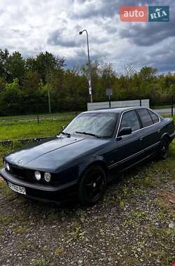 Седан BMW 5 Series 1989 в 