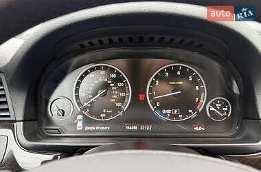 Седан BMW 5 Series 2013 в 