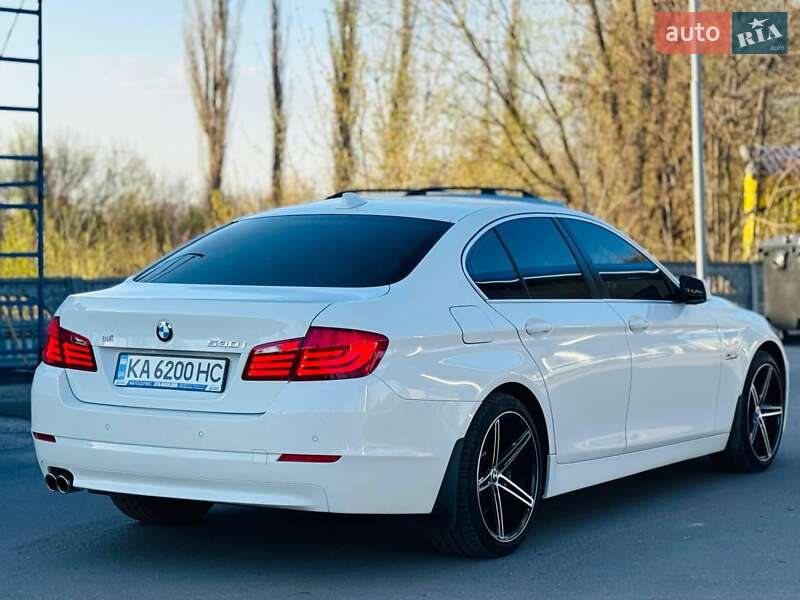 Седан BMW 5 Series 2012 в Павлограде