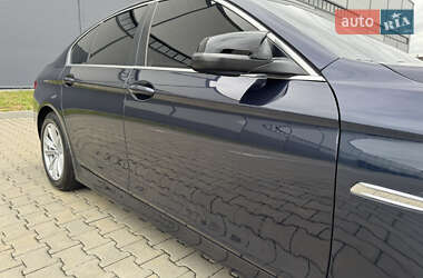 Седан BMW 5 Series 2013 в 