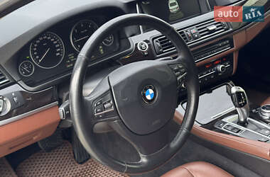 Седан BMW 5 Series 2013 в 