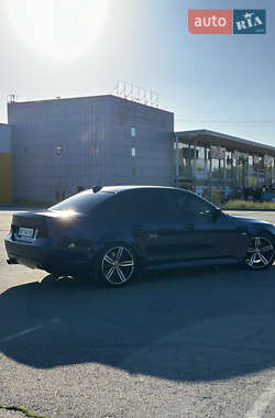 Седан BMW 5 Series 2004 в 