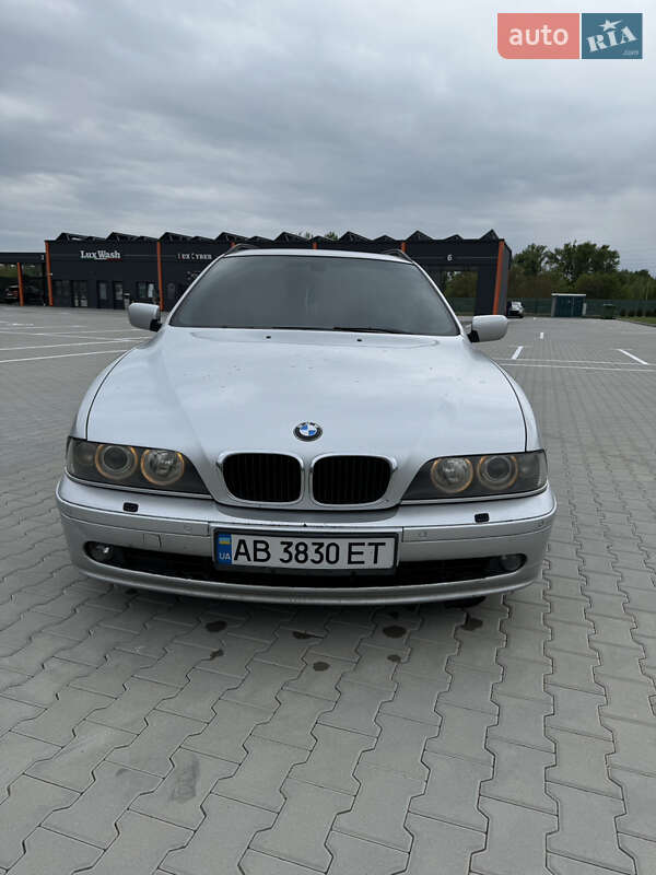 Універсал BMW 5 Series 2001 в Вінниці