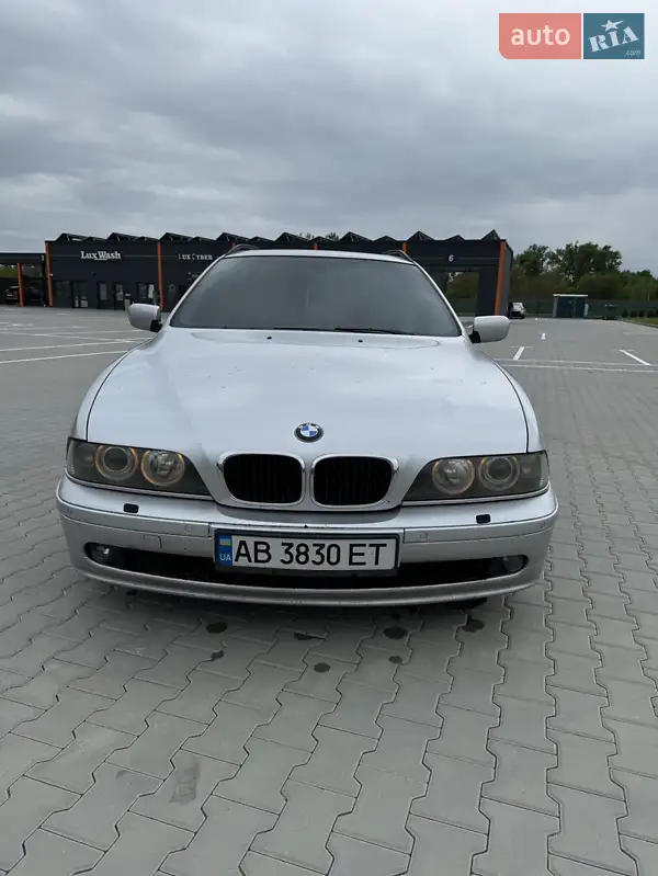 BMW 5 Series 2001