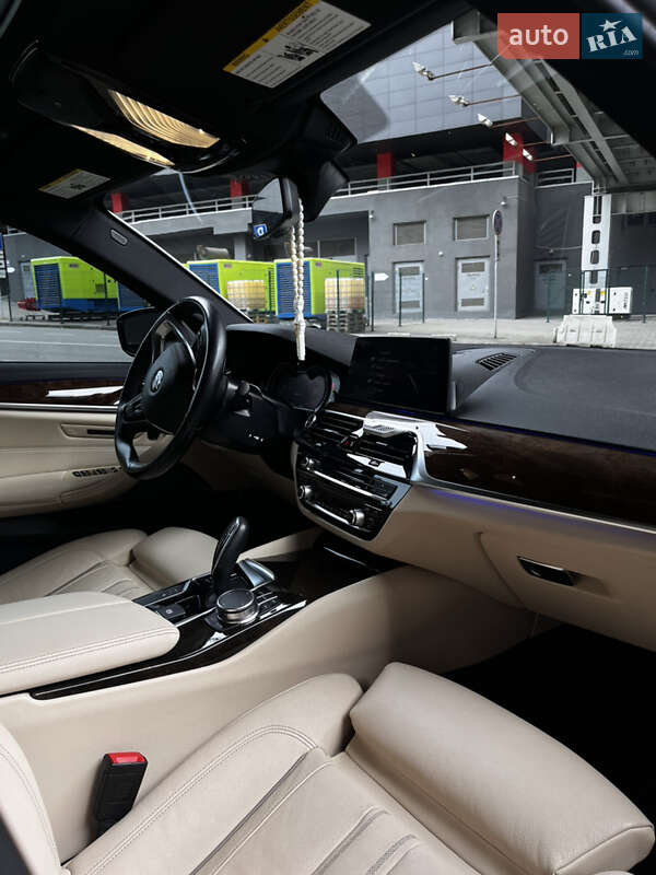 Седан BMW 5 Series 2018 в Киеве фото 11 Седан BMW 5 Series 2018 в Киеве