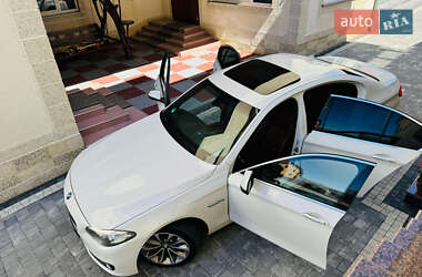 Седан BMW 5 Series 2015 в 