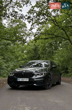 Седан BMW 5 Series 2017 в Первомайске
