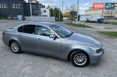 Седан BMW 5 Series 2004 в 