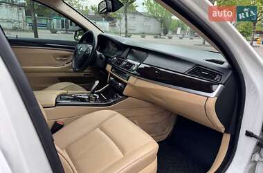 Седан BMW 5 Series 2012 в 