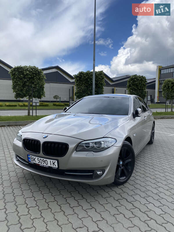 BMW 5 Series 2010