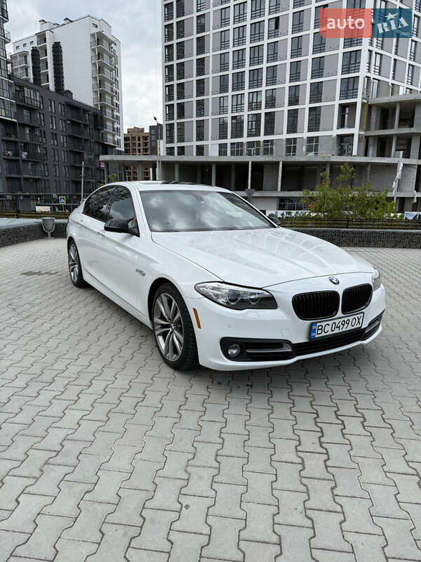 BMW 5 Series 2016