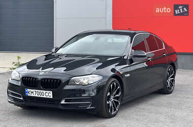 Седан BMW 5 Series 2013 в 