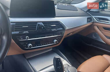 Седан BMW 5 Series 2017 в 
