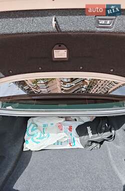 Седан BMW 5 Series 2020 в 