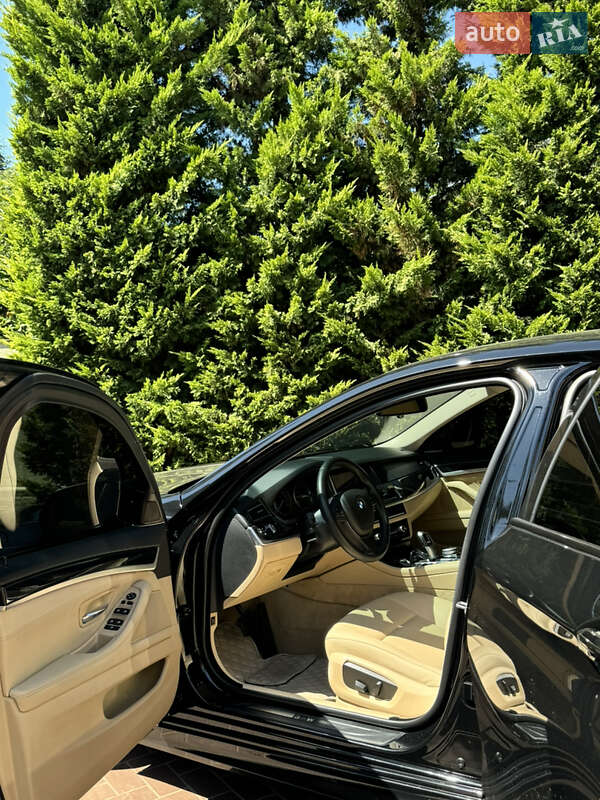 Седан BMW 5 Series 2016 в Одессе
