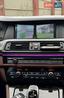 Седан BMW 5 Series 2011 в 