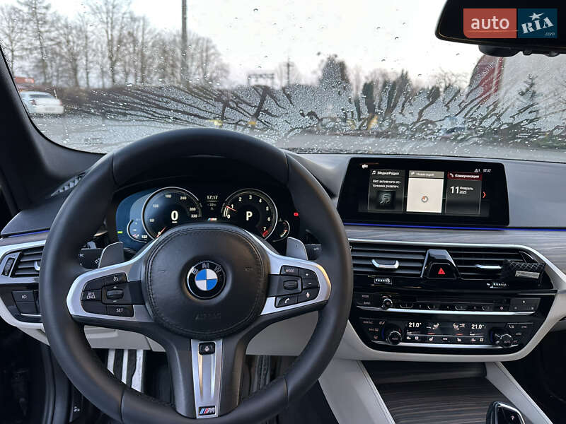 Седан BMW 5 Series 2017 в Тернополе