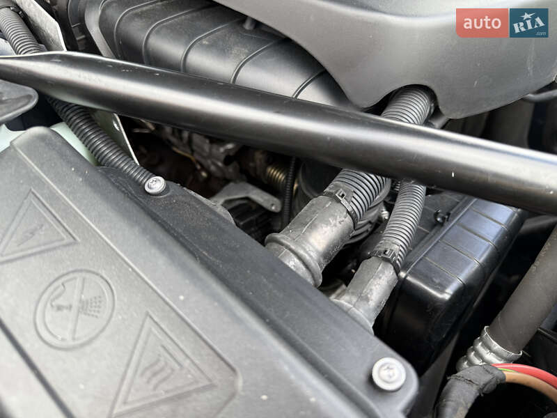 Універсал BMW 5 Series 2012 в Луцьку