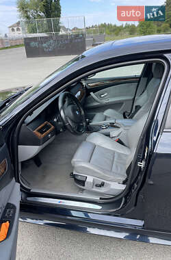 Седан BMW 5 Series 2008 в 