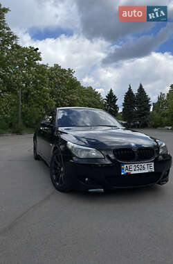 Седан BMW 5 Series 2004 в 