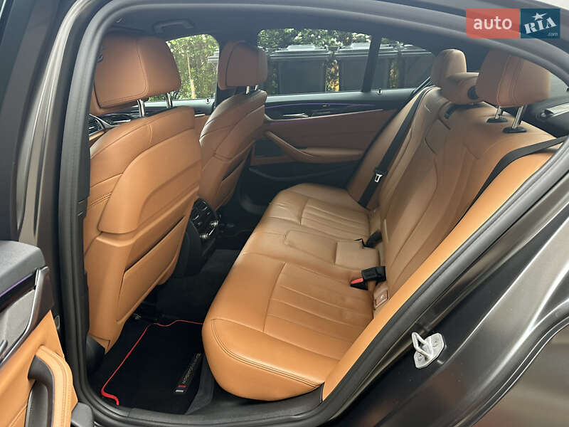 Седан BMW 5 Series 2017 в Києві