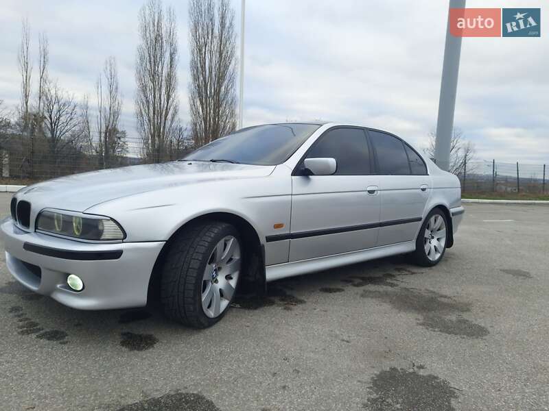 Седан BMW 5 Series 1997 в Харькове