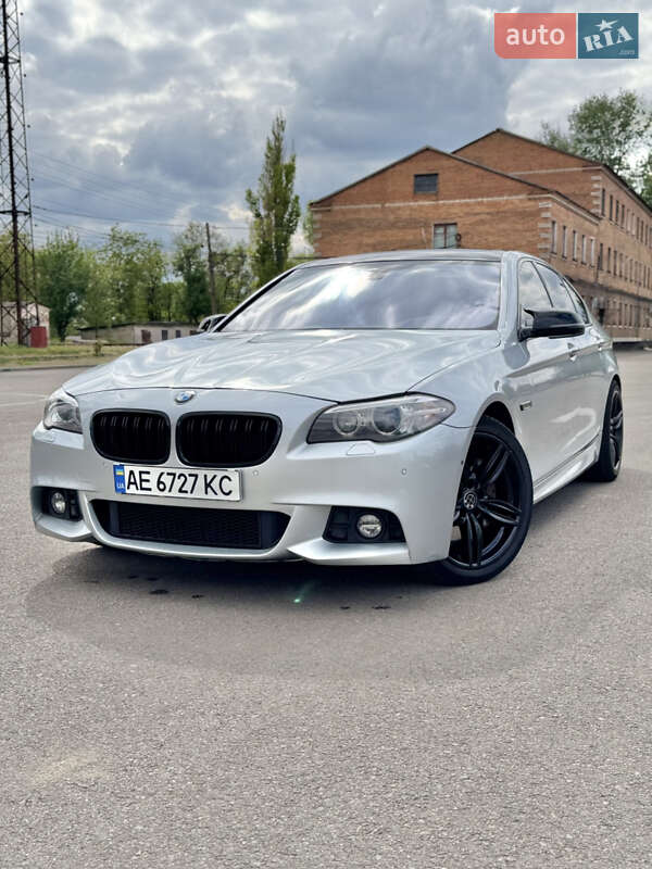 Седан BMW 5 Series 2014 в 