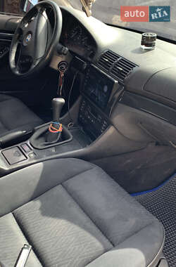 Седан BMW 5 Series 2003 в 