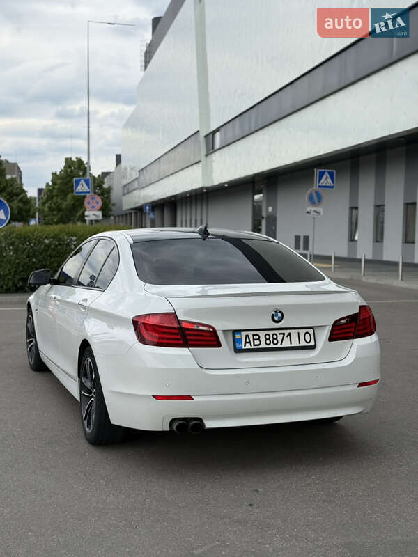 Седан BMW 5 Series 2012 в Киеве